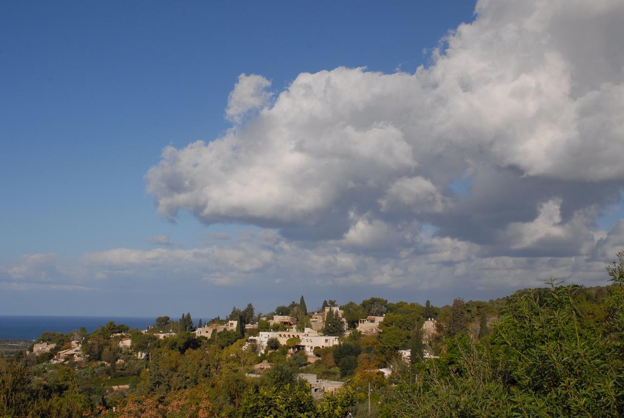 Above The Sea Villa Ein Hod Buitenkant foto